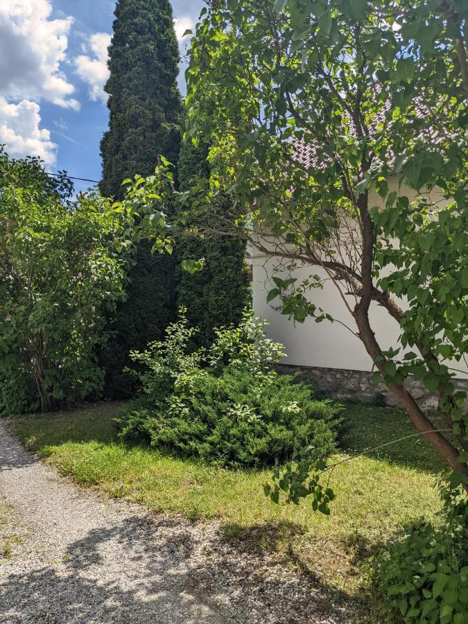 Tulipan Haz Βίλα Szilvásvárad Εξωτερικό φωτογραφία